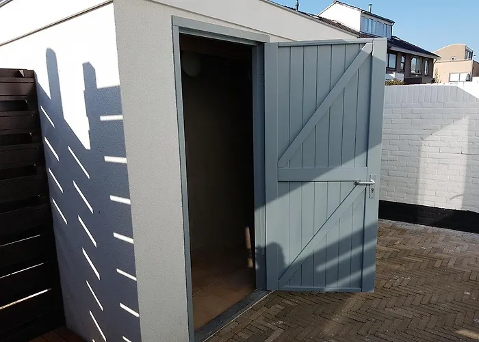 بيت للعطل Flipflop *